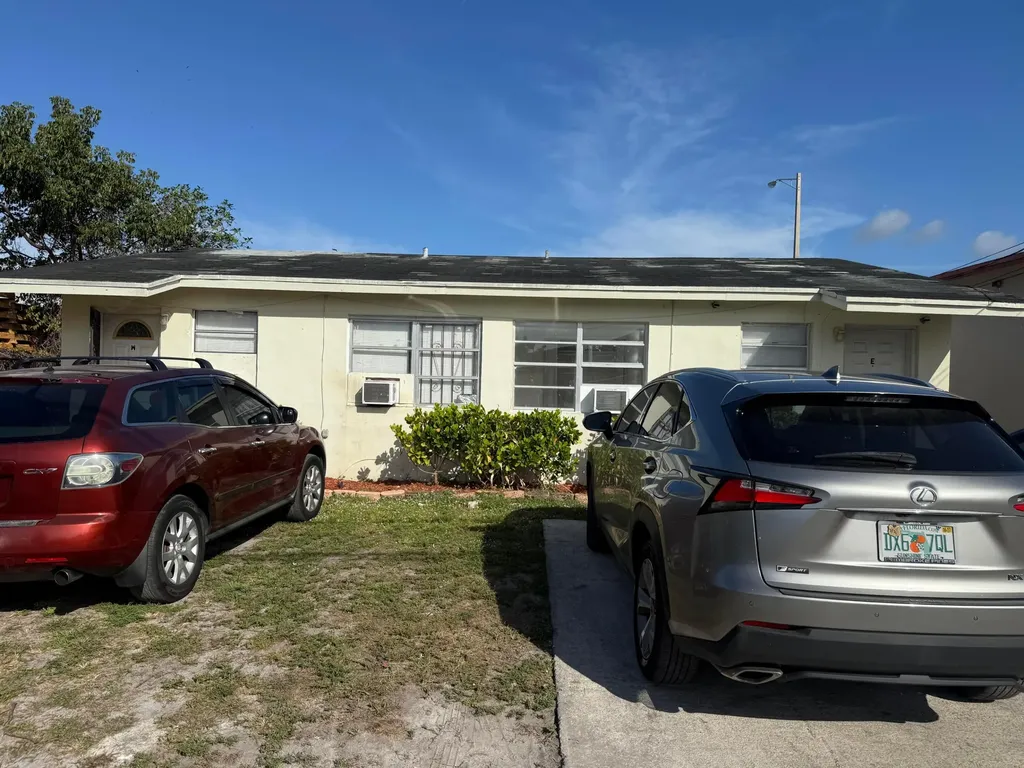 4800 Pembroke Road West Park FL 33021