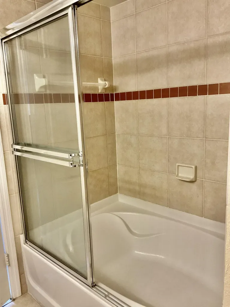 6418 Emerald Dunes W/garage West Palm Beach FL 33411