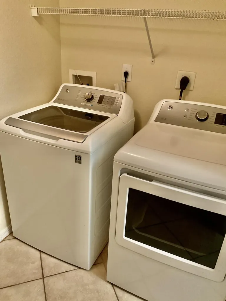 6418 Emerald Dunes W/garage West Palm Beach FL 33411