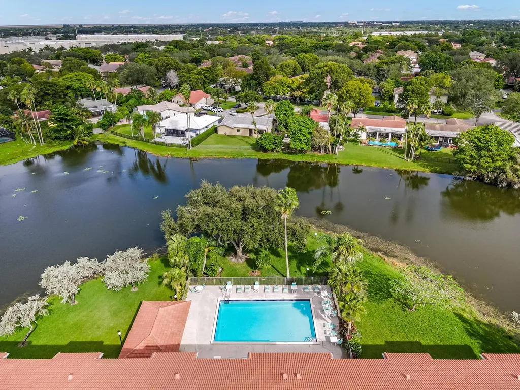 11477 NW 39th Court Coral Springs FL 33065