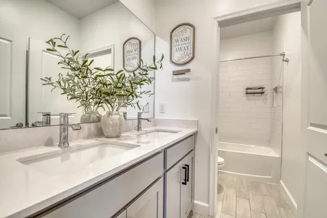 1385 Sterling Pine Place Loxahatchee FL 33470