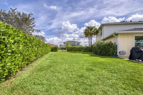 1385 Sterling Pine Place Loxahatchee FL 33470