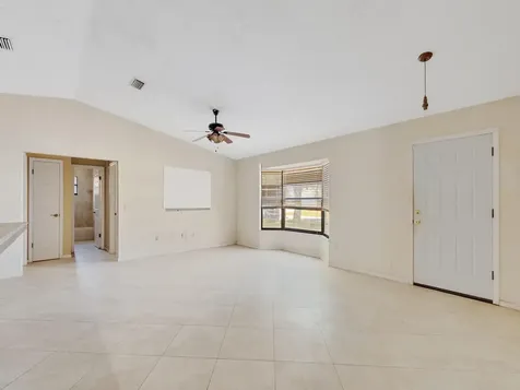 502 NW Goldcoast Avenue Port St Lucie FL 34983