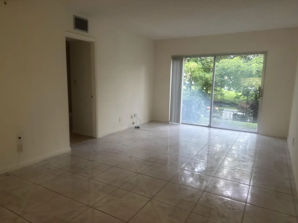 3213 NW 103rd Terrace Coral Springs FL 33065