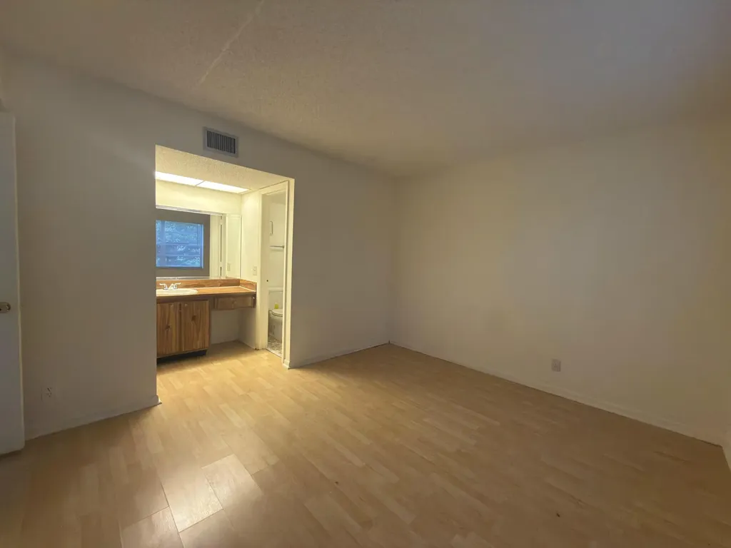 3213 NW 103rd Terrace Coral Springs FL 33065
