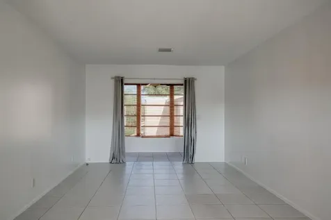 2111 NE 1st Court Boynton Beach FL 33435