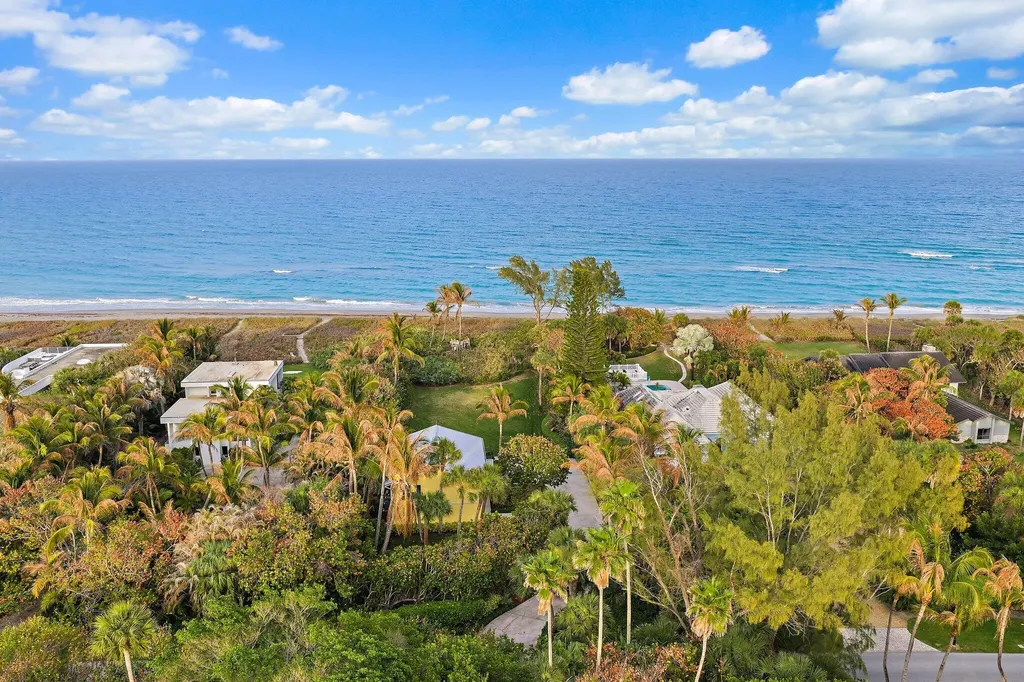 31 N Beach Road Jupiter Island FL 33455