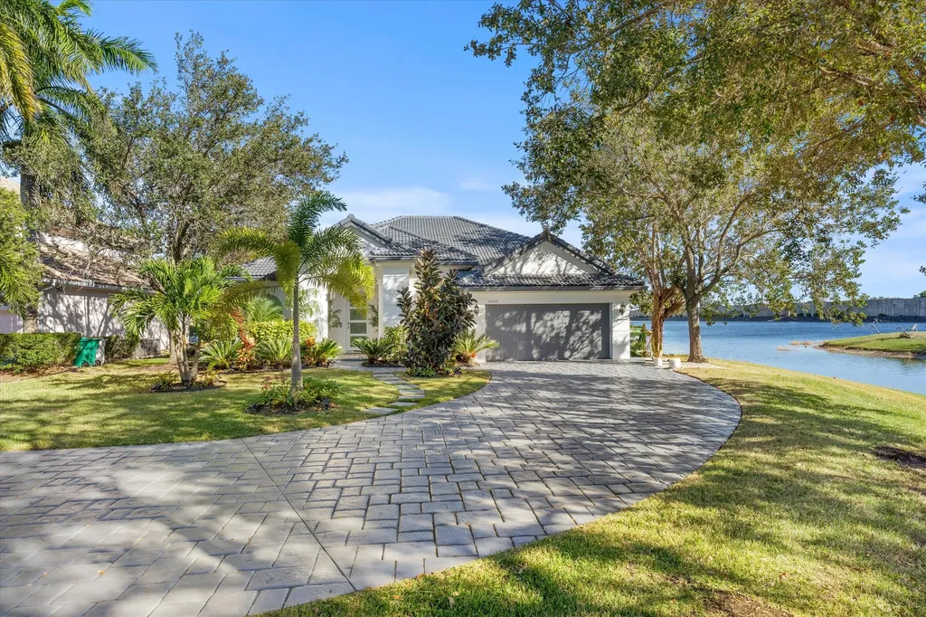10424 NW 59th Place Parkland FL 33076