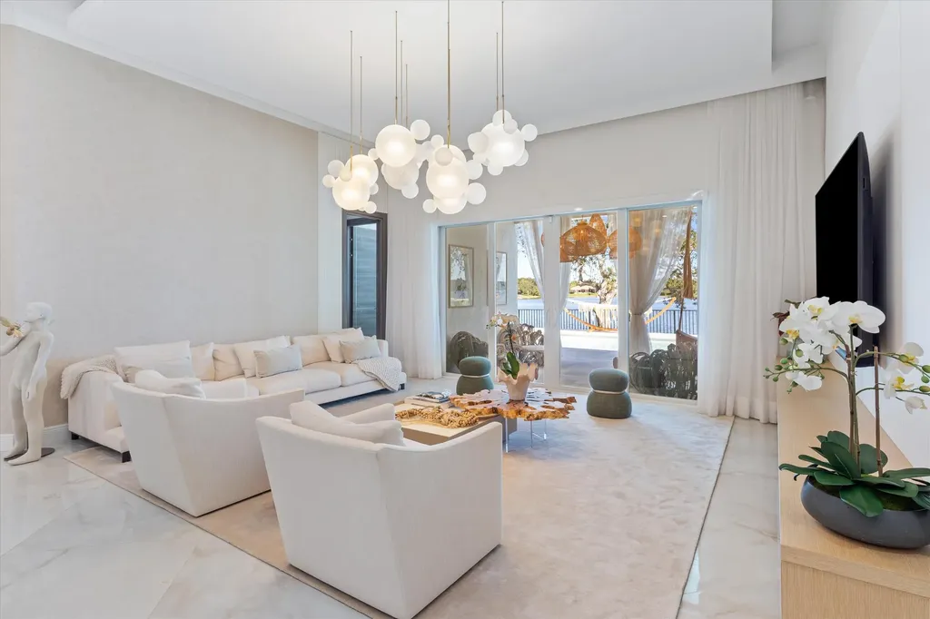 10424 NW 59th Place Parkland FL 33076