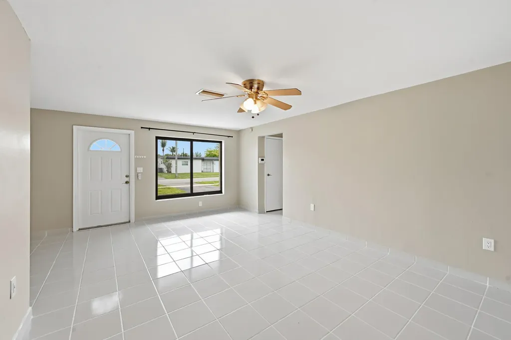 2141 NW 73rd Avenue Sunrise FL 33313