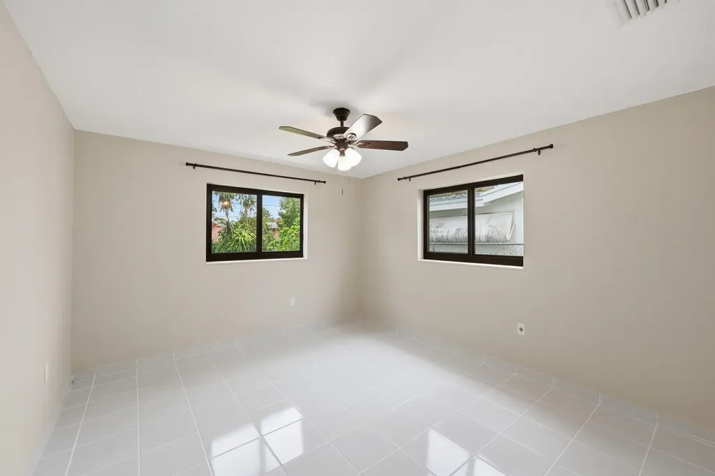 2141 NW 73rd Avenue Sunrise FL 33313