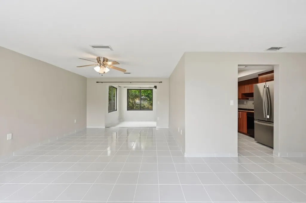 2141 NW 73rd Avenue Sunrise FL 33313