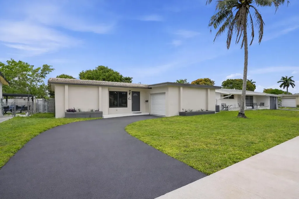2141 NW 73rd Avenue Sunrise FL 33313