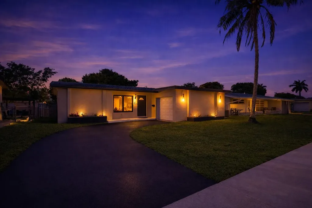 2141 NW 73rd Avenue Sunrise FL 33313
