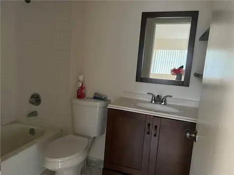 7925 S Colony Circle Tamarac FL 33321