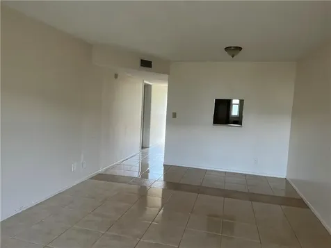 7925 S Colony Circle Tamarac FL 33321