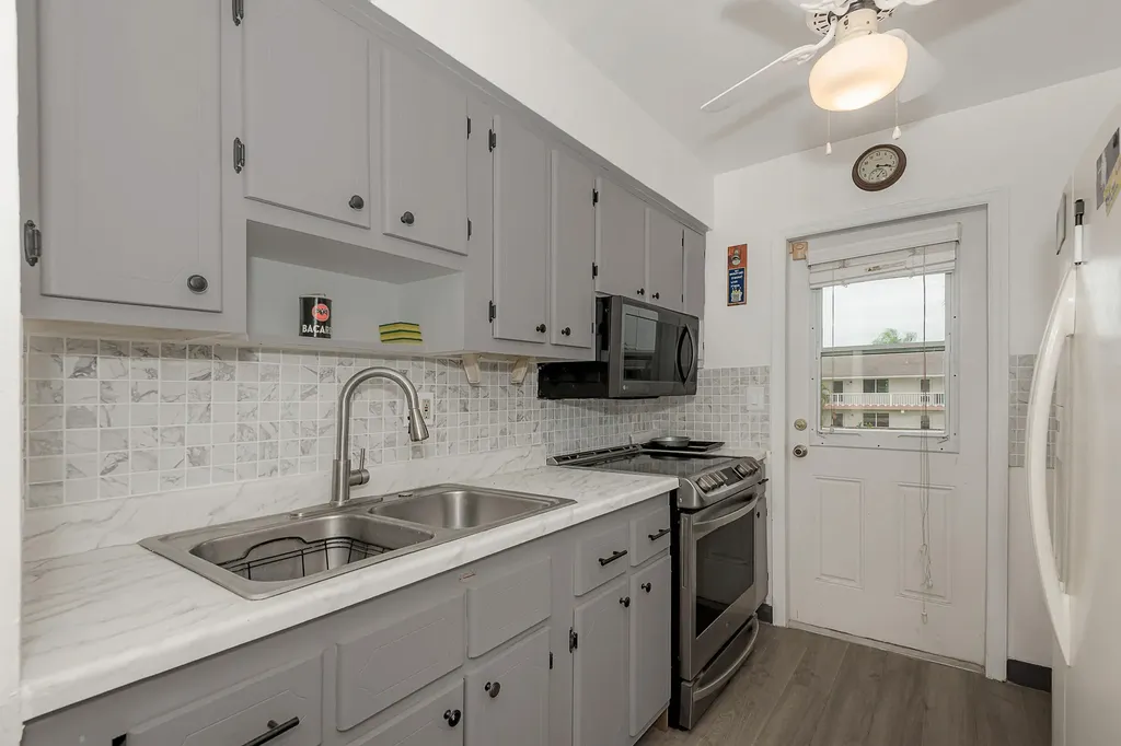 801 Pine Drive Pompano Beach FL 33060