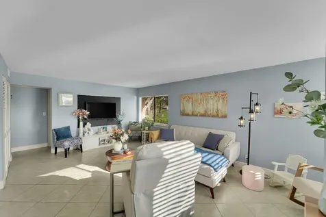 261 Wimbledon Lake Drive Plantation FL 33324