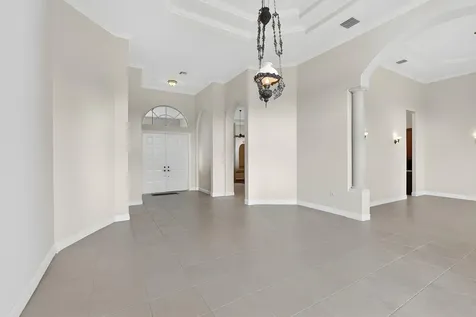 540 Les Jardin Drive Palm Beach Gardens FL 33410
