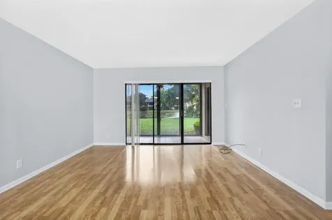 3047 Carambola Circle S Coconut Creek FL 33066