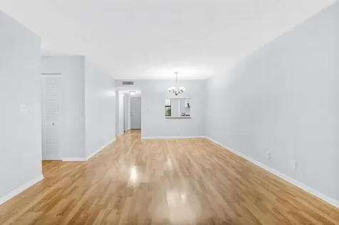3047 Carambola Circle S Coconut Creek FL 33066