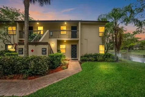 3047 Carambola Circle S Coconut Creek FL 33066
