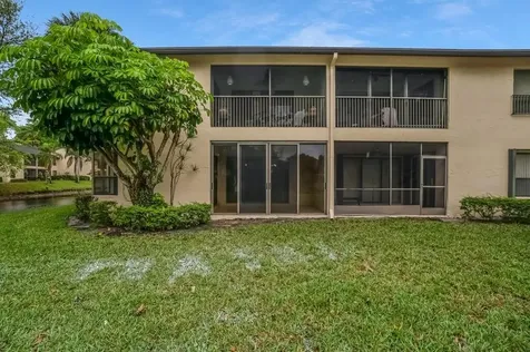 3047 Carambola Circle S Coconut Creek FL 33066