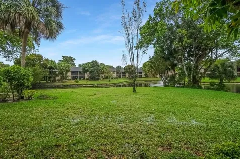 3047 Carambola Circle S Coconut Creek FL 33066