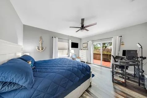 200 E Hemingway Circle Margate FL 33063