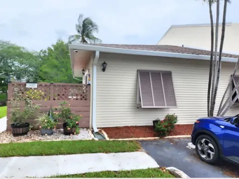 200 E Hemingway Circle Margate FL 33063