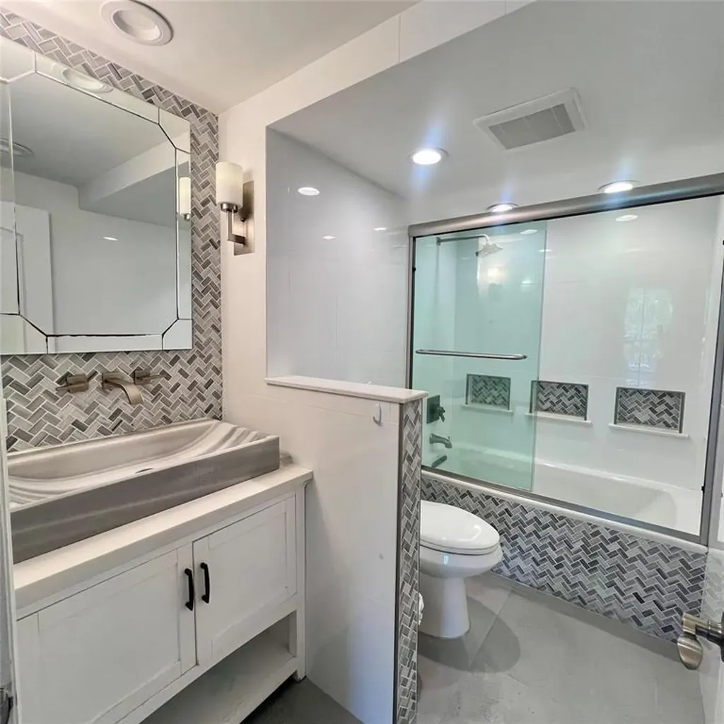 3900 N Hills Drive Hollywood FL 33021