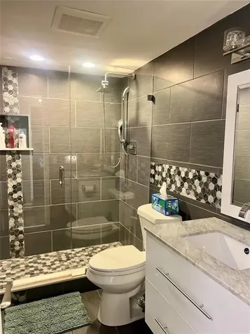 3900 N Hills Drive Hollywood FL 33021