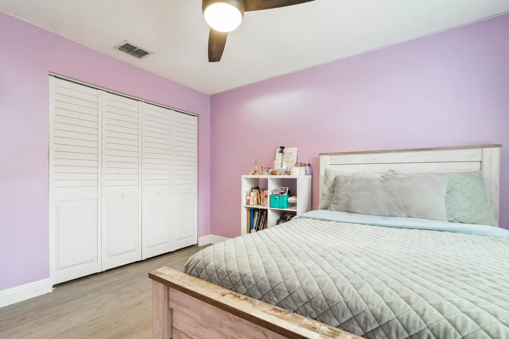 102 SW 120th Lane Coral Springs FL 33071