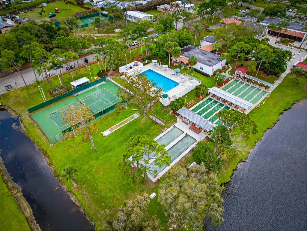 184 Mediterranean Boulevard N Port St Lucie FL 34952