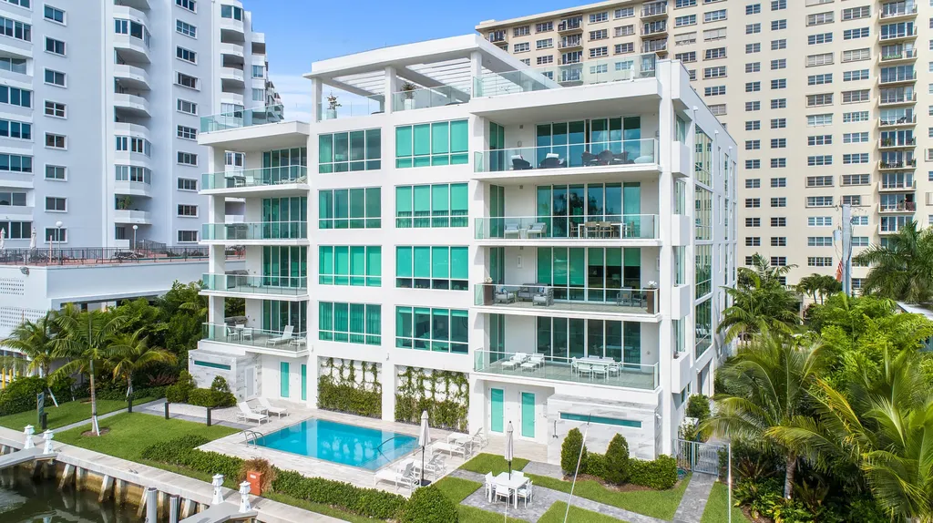 353 Sunset Drive Fort Lauderdale FL 33301