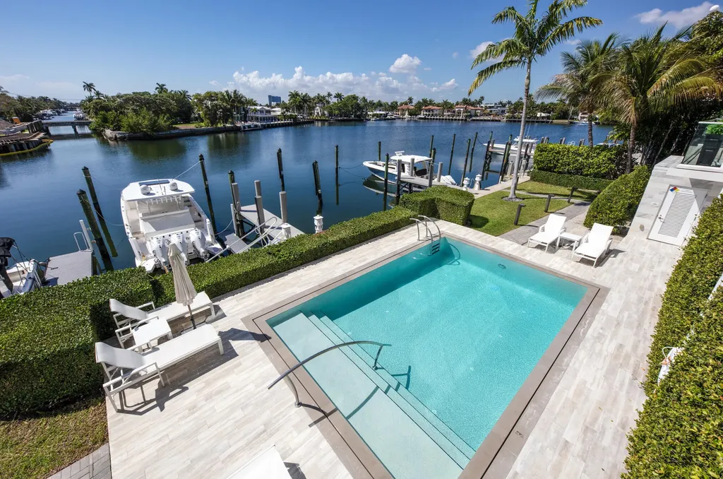 353 Sunset Drive Fort Lauderdale FL 33301