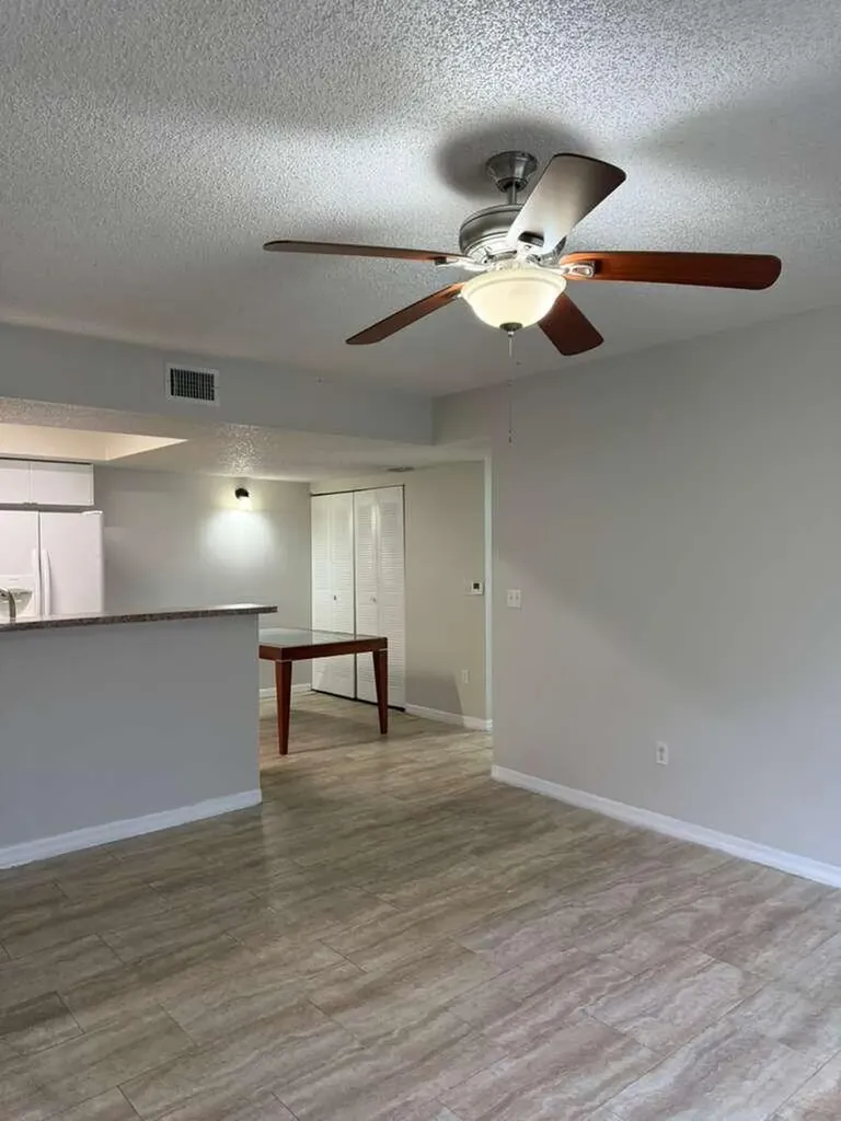 3610 N 56th Avenue Hollywood FL 33021