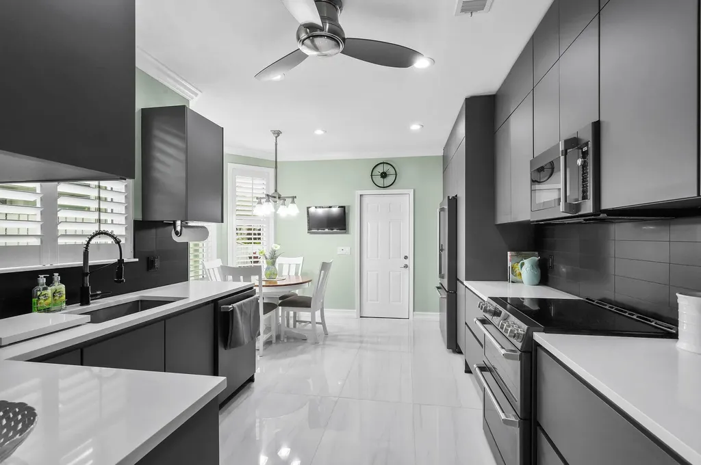 2056 Windward Way Jupiter FL 33477