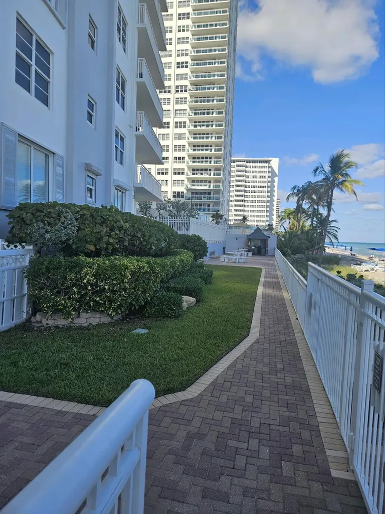 3850 Galt Ocean Drive Fort Lauderdale FL 33308