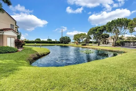 815 W Boynton Beach Boulevard Boynton Beach FL 33426