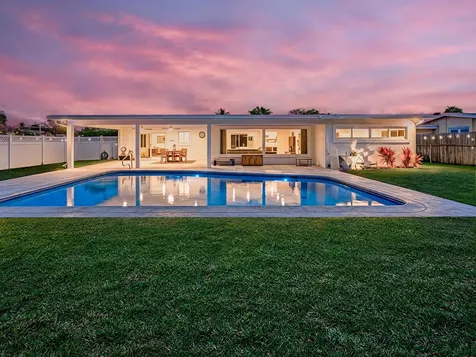 1098 W Camino Real Boca Raton FL 33486