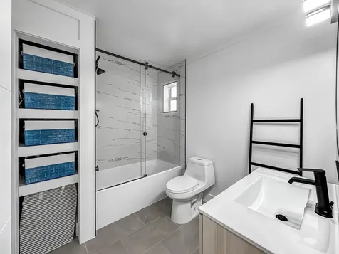 1098 W Camino Real Boca Raton FL 33486