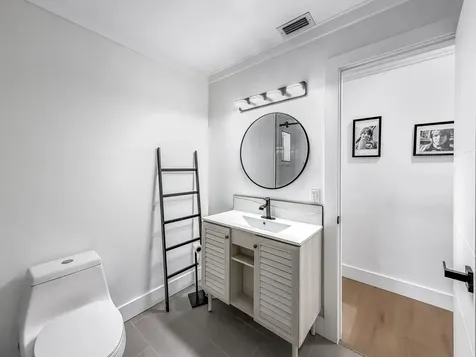 1098 W Camino Real Boca Raton FL 33486