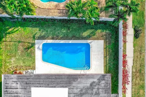 1098 W Camino Real Boca Raton FL 33486