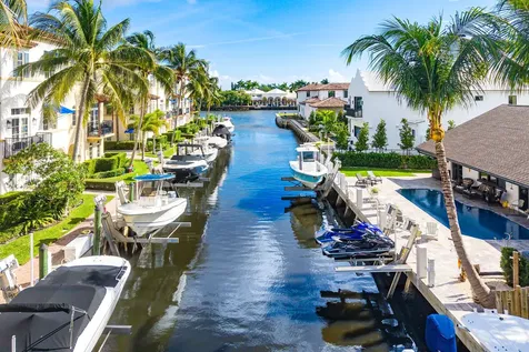 824 Virginia Garden Drive Boynton Beach FL 33435