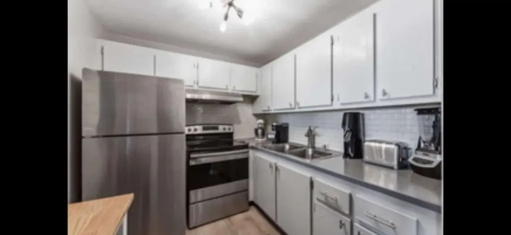321 Dorset Boca Raton FL 33434