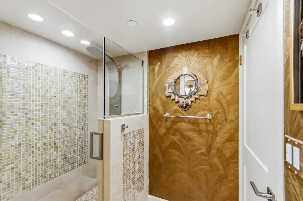 115 Lakeshore Drive North Palm Beach FL 33408
