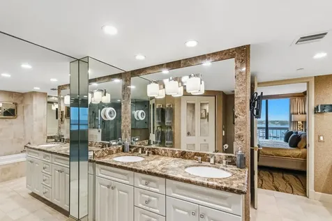115 Lakeshore Drive North Palm Beach FL 33408