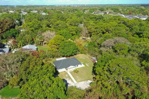 620 W Weatherbee Road Fort Pierce FL 34982