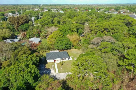620 W Weatherbee Road Fort Pierce FL 34982